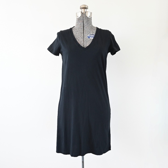 Madewell Dresses & Skirts - Madewell Northside Vintage V-Neck Tee Dress Black Size Small